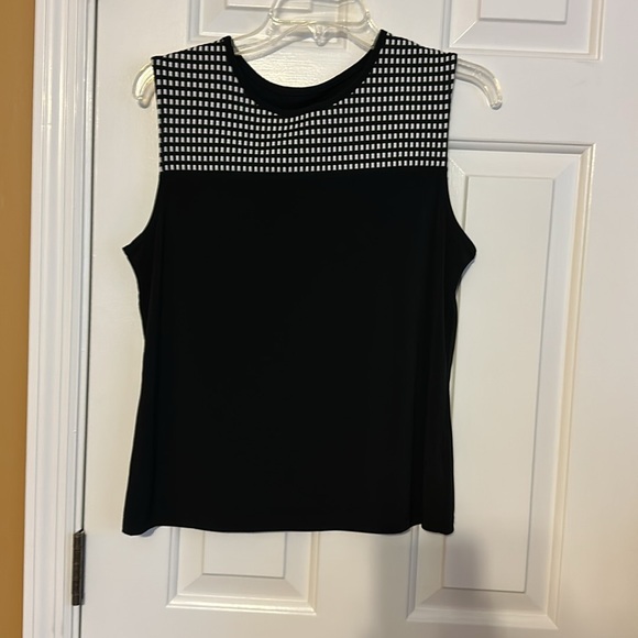 2 piece tank and jacket - Picture 3 of 3